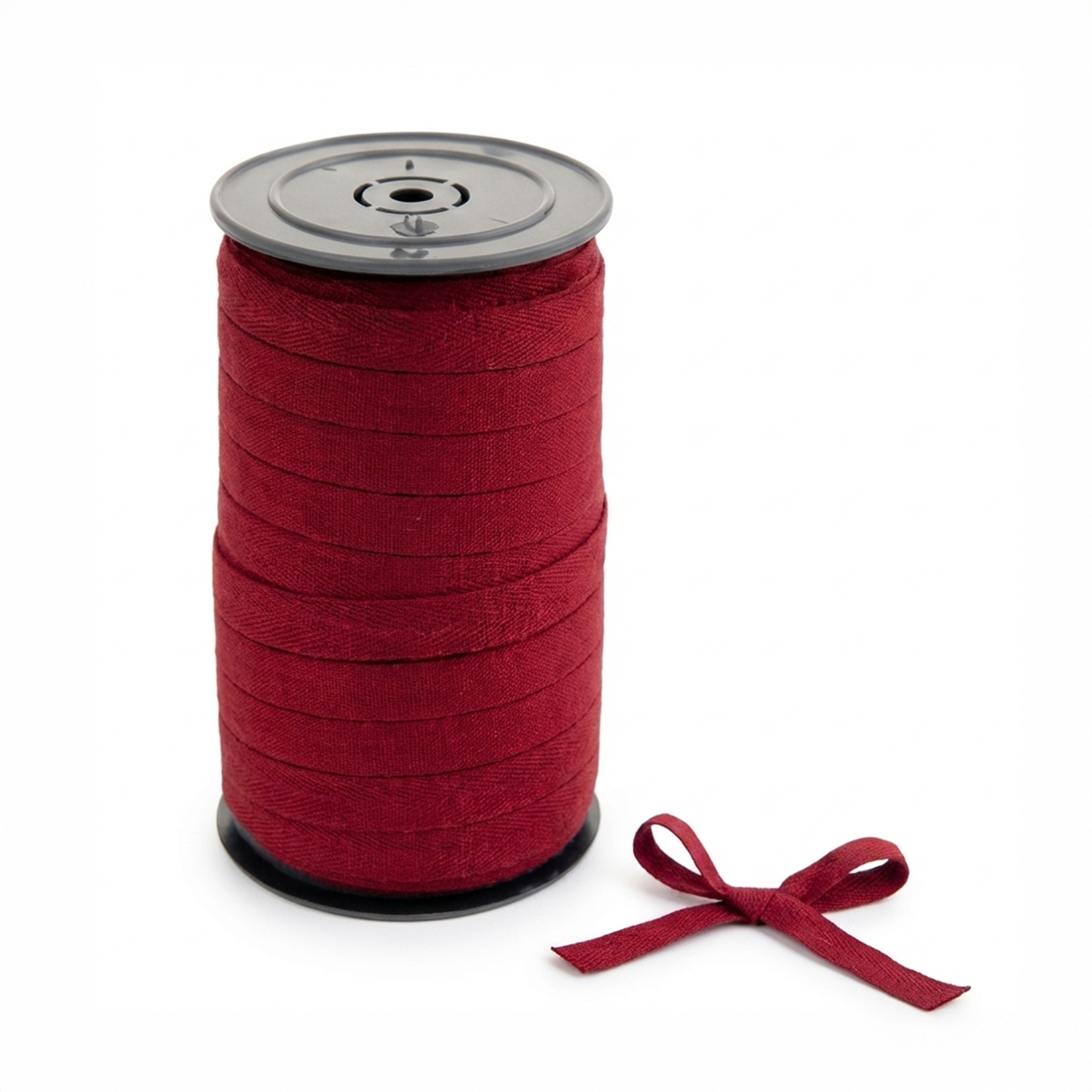 150500000266.jpg Rolo Fita Embrulho 100% Algodão Vermelho 10mmx20mtrs – Norpack - Image 1