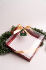 Caixa Cartolina Vermelha 25x25x7,5cm c/ Etiqueta Coleção Pai Natal – Norpack - Image 2