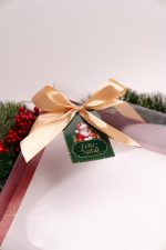 Caixa Cartolina Vermelha 25x25x7,5cm c/ Etiqueta Coleção Pai Natal – Norpack - Image 3