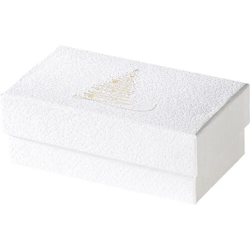 170100000054.jpg Caixa Cartão Presente Branca Pinheiro / imitação pele c/ Tampa 14,4x8,3x5,3cm – Norpack - Image 1