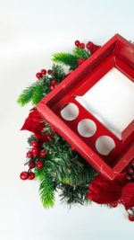 Caixa Cartolina Vermelha C/ Tampa PVC p/ Bentô Cake + 3 brigadeiros 20x16x9,5cm Coleção Pai Natal – Norpack - Image 13