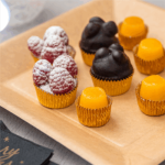Forma Alumínio Brigadeiro / Pastelaria Dourada 2,9×1,6cm - Pack 1000 – Norpack - Image 5