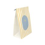Saco Papel Branco Fundo Quadrado 14x8x24cm Coleção Verão Riscas Azuis e Amarelas – Norpack - Image 4