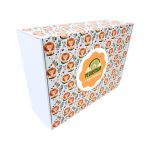 Caixa Cartão Postal Branca 370mmx270mmx120mm Padrão Leões + Logo – Norpack